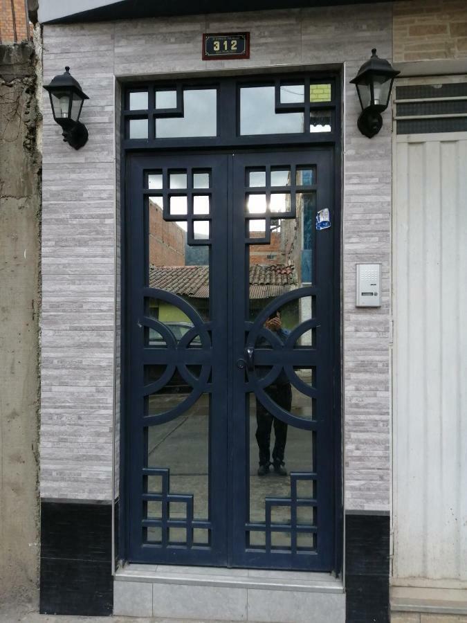 Hostel Aventuras Andinas Huaraz (Ancash) Exterior foto